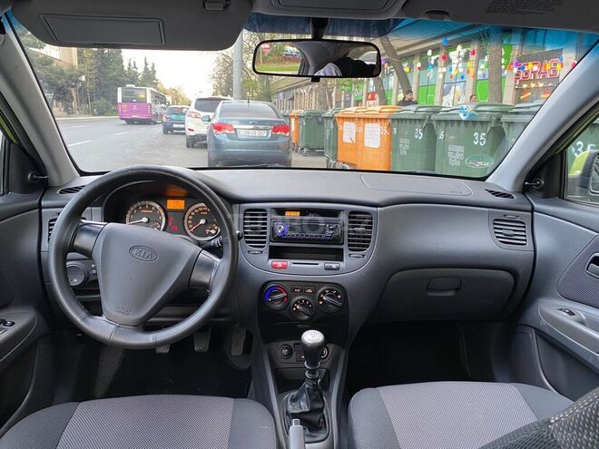 Kia Rio 2006, 190,000 km - 1.4 l - Bakı