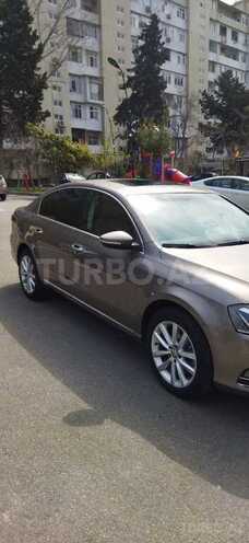 Volkswagen Passat 2011, 133,000 km - 1.8 l - Bakı