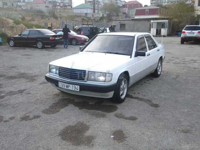 Mercedes 190 1991, 325,600 km - 2.0 l - Bakı