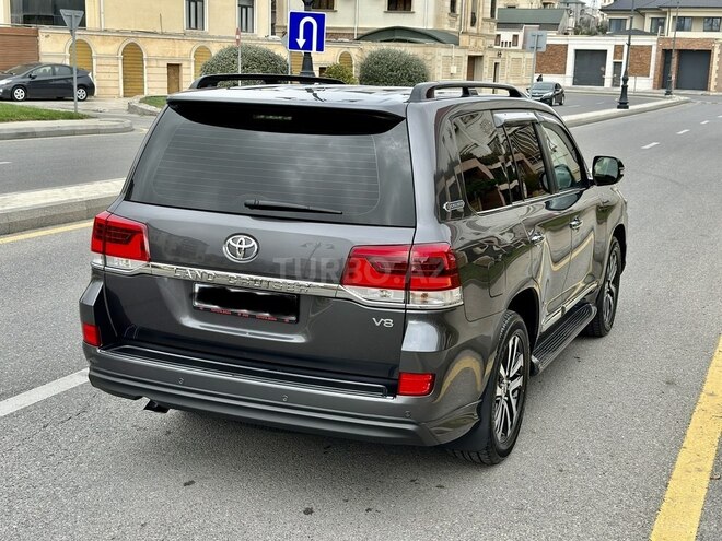 Toyota Land Cruiser 2018, 35,000 km - 4.6 l - Bakı