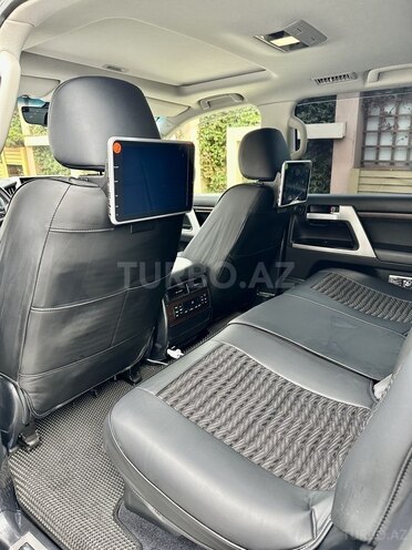 Toyota Land Cruiser 2018, 35,000 km - 4.6 l - Bakı