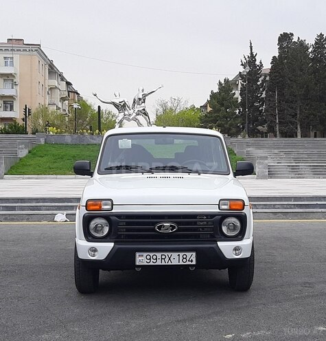 LADA (VAZ) Niva 2022, 27,000 km - 1.7 l - Bakı