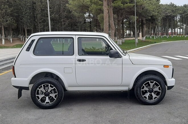 LADA (VAZ) Niva 2022, 27,000 km - 1.7 l - Bakı