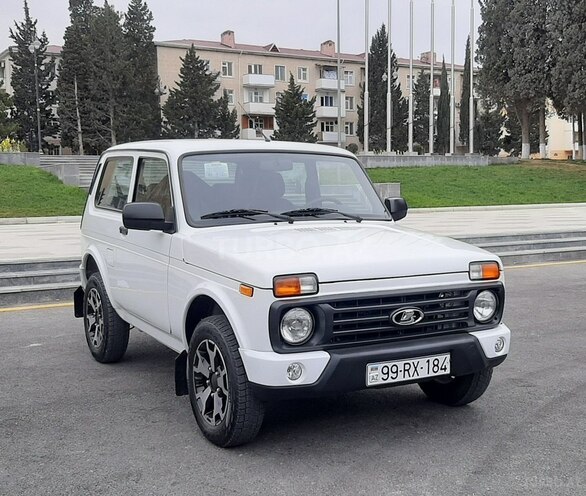 LADA (VAZ) Niva 2022, 27,000 km - 1.7 l - Bakı