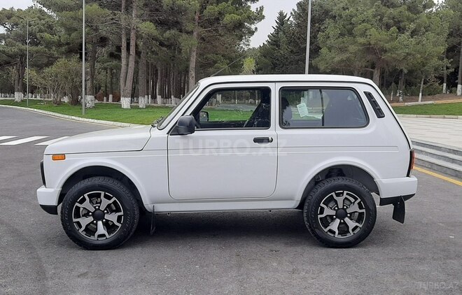 LADA (VAZ) Niva 2022, 27,000 km - 1.7 l - Bakı