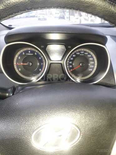 Hyundai Accent 2013, 277,175 km - 1.6 l - Qazax