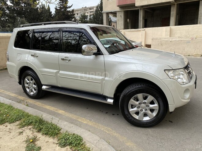 Mitsubishi Pajero 2014, 145,000 km - 3.8 l - Bakı