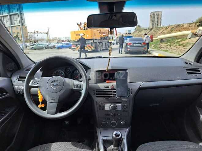 Opel Astra 2006, 220,000 km - 1.4 l - Bakı