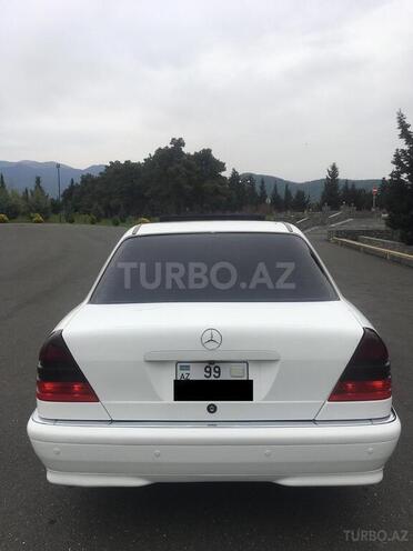 Mercedes C 230 1999, 193,700 km - 2.3 л - Qax