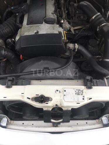 Mercedes C 230 1999, 193,700 km - 2.3 л - Qax