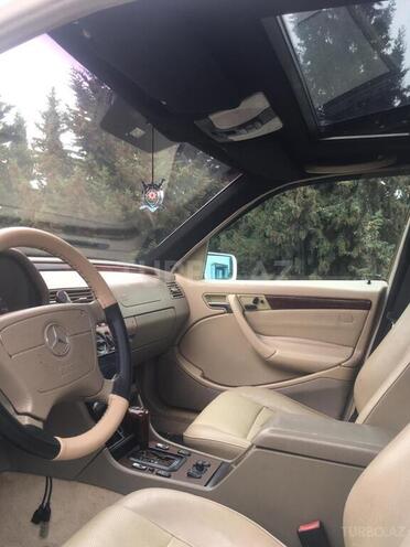 Mercedes C 230 1999, 193,700 km - 2.3 л - Qax