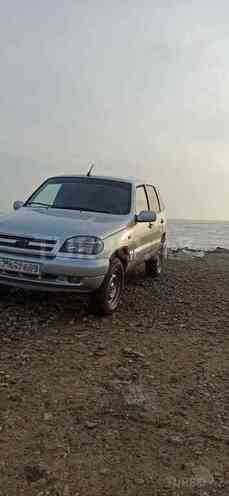 Chevrolet Niva 2004, 418,123 km - 1.7 l - Qusar