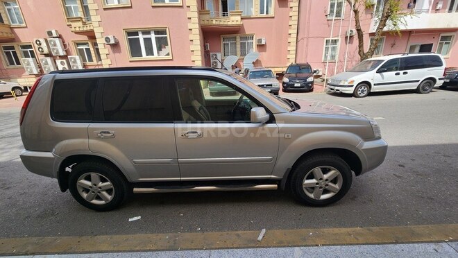 Nissan X-Trail 2005, 264,000 km - 2.5 l - Bakı