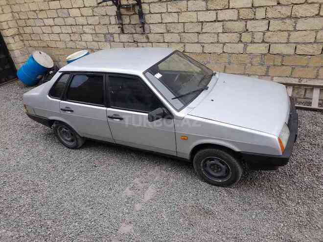 LADA (VAZ) 21099 2004, 300,000 km - 1.6 l - Quba