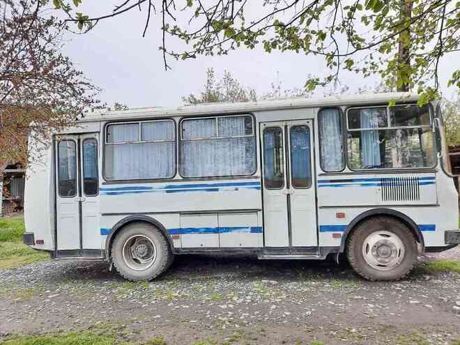 PAZ 32054 2006, 250,000 km - 4.8 l - Zaqatala