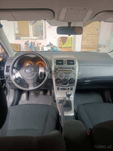 Toyota Corolla 2009, 182,500 km - 1.4 l - Bakı