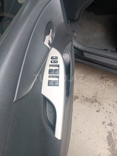 Toyota Corolla 2009, 182,500 km - 1.4 l - Bakı