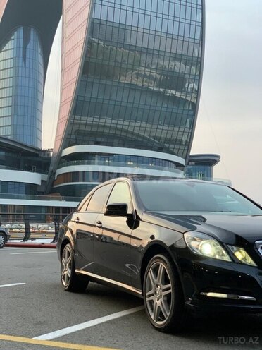 Mercedes E 200 2011, 239,000 km - 1.8 л - Bakı