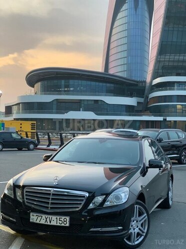 Mercedes E 200 2011, 239,000 km - 1.8 л - Bakı