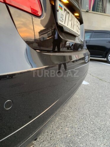 Mercedes E 200 2011, 239,000 km - 1.8 л - Bakı