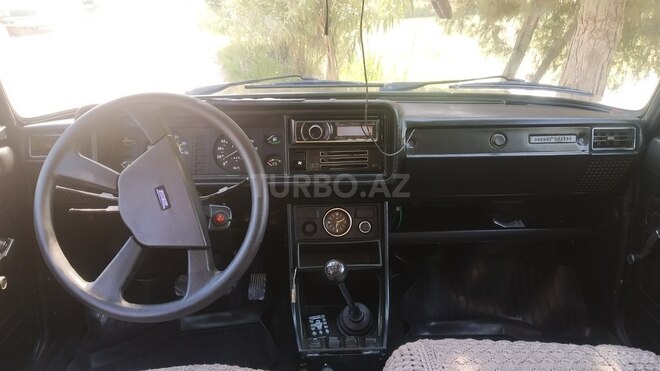 LADA (VAZ) 2107 2004, 214,000 km - 1.6 l - Salyan