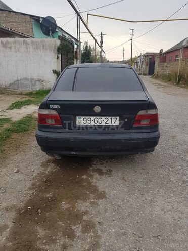 BMW 528 1997, 360,000 km - 2.8 л - Bakı