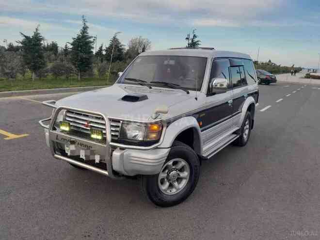 Mitsubishi Pajero 1995, 310,000 km - 2.8 l - Sumqayıt