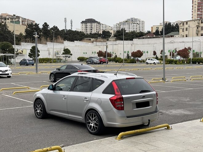 Kia Ceed 2007, 275,641 km - 1.6 л - Bakı