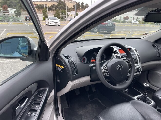 Kia Ceed 2007, 275,641 km - 1.6 л - Bakı