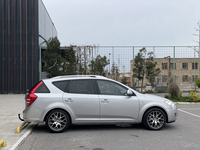 Kia Ceed 2007, 275,641 km - 1.6 л - Bakı