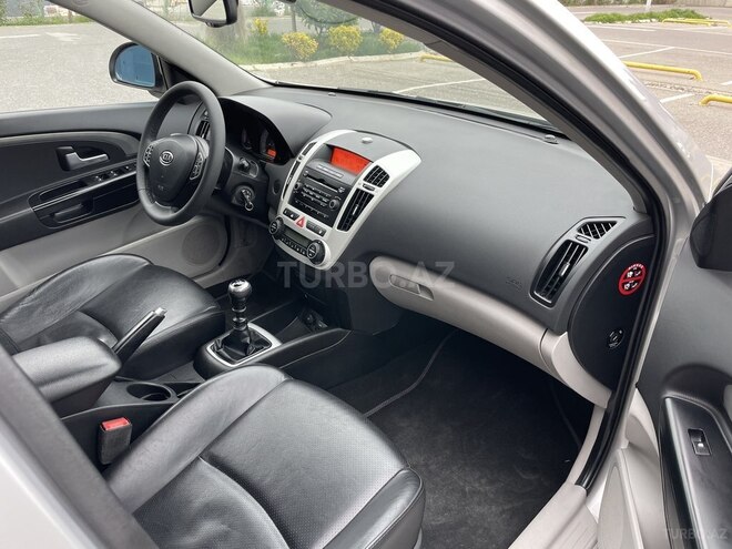 Kia Ceed 2007, 275,641 km - 1.6 л - Bakı