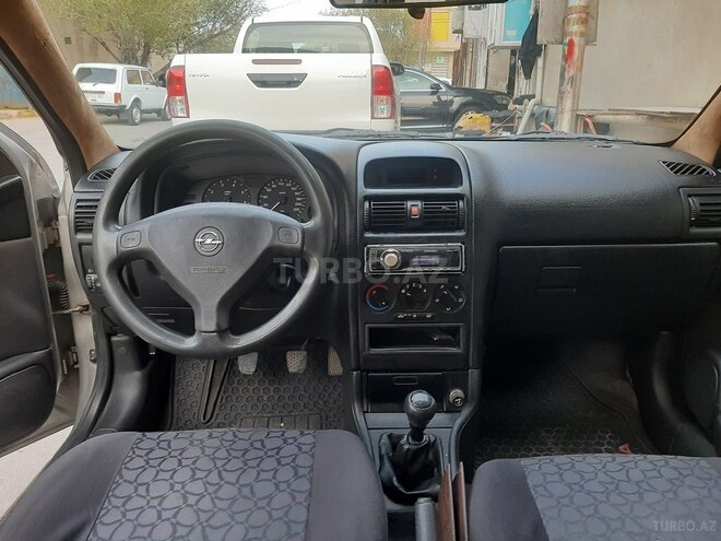 Opel Astra 2000, 228,000 km - 1.6 л - Bakı