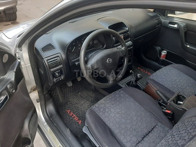 Opel Astra 2000, 228,000 km - 1.6 л - Bakı