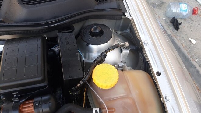Opel Astra 2000, 228,000 km - 1.6 л - Bakı