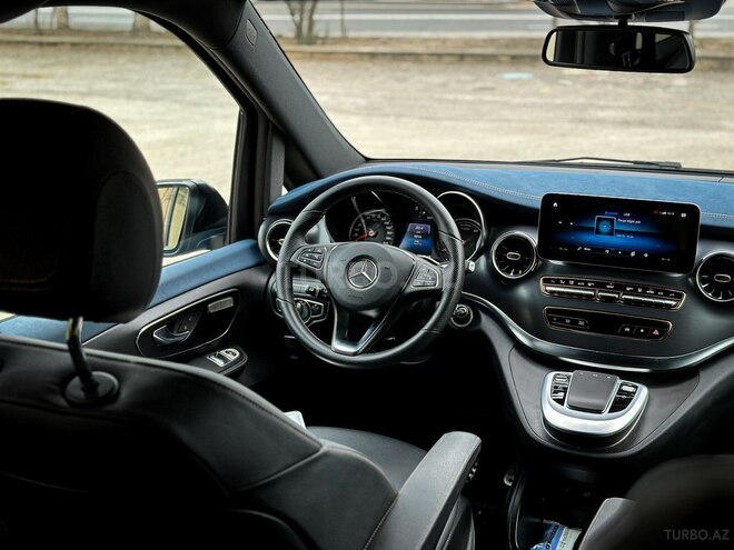 Mercedes  2021, 9,016 km - 3.0 l - Bakı