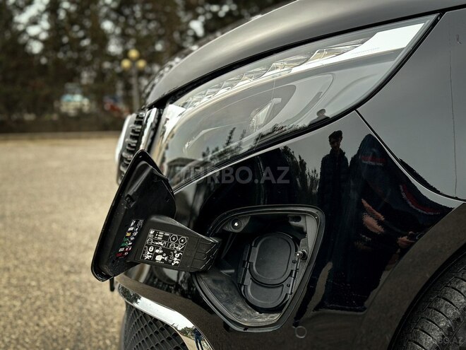 Mercedes  2021, 9,016 km - 3.0 l - Bakı