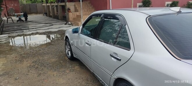Mercedes C 200 1997, 371,000 km - 2.0 л - Biləsuvar