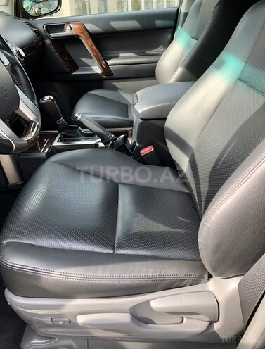 Toyota Prado 2010, 29,000 km - 2.7 l - Bakı