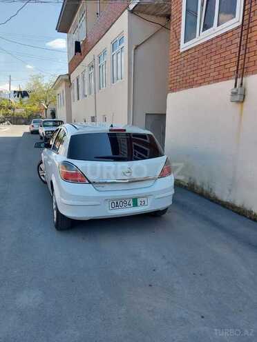 Opel Astra 2009, 185,000 km - 1.4 l - Qax