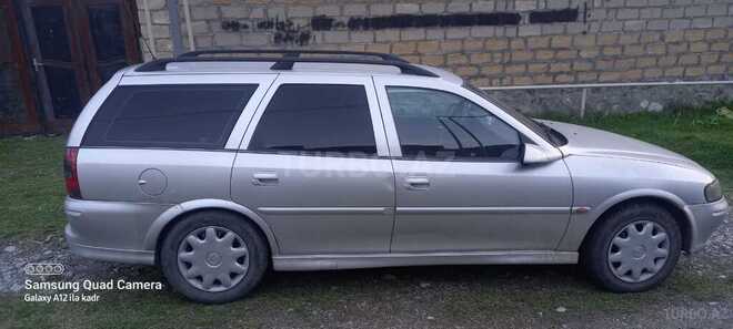 Opel Astra 2001, 380,000 km - 2.2 l - Şəki