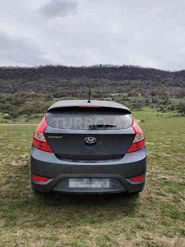 Hyundai Accent 2012, 219,000 km - 1.6 л - Bakı
