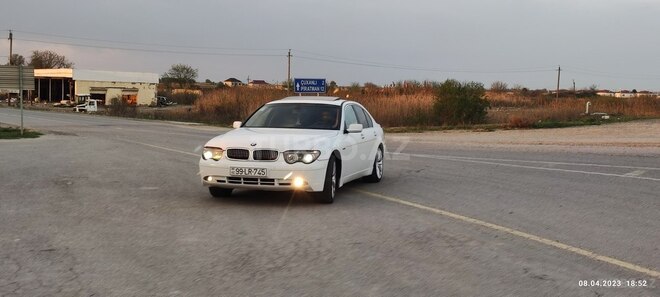 BMW 745 2004, 205,000 km - 4.4 l - Salyan