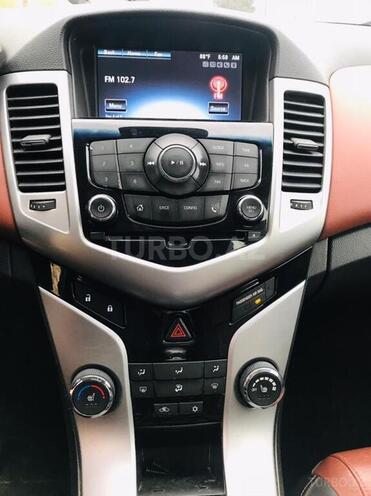 Chevrolet Cruze 2012, 305,775 km - 1.4 l - Qazax