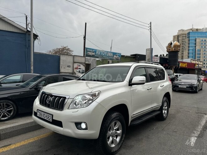 Toyota Prado 2011, 190,000 km - 2.7 l - Sumqayıt