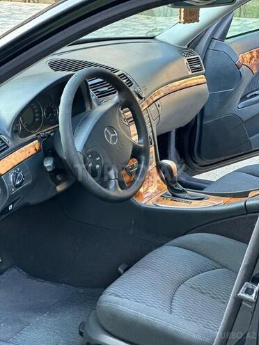 Mercedes E 240 2002, 522,000 km - 2.6 l - Bakı