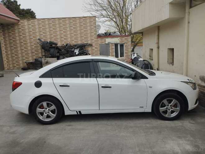 Chevrolet Cruze 2011, 330,000 km - 1.8 л - Bakı