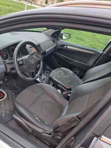Opel Astra 2008, 238,000 km - 1.3 л - Bakı