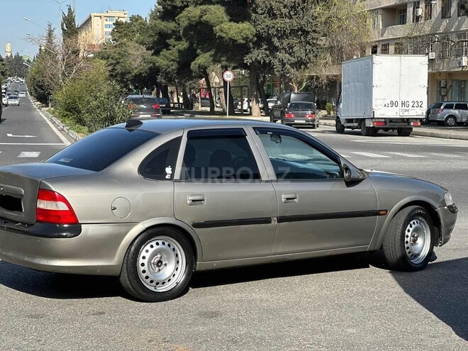 Opel Vectra 1997, 316,000 km - 1.8 l - Bakı