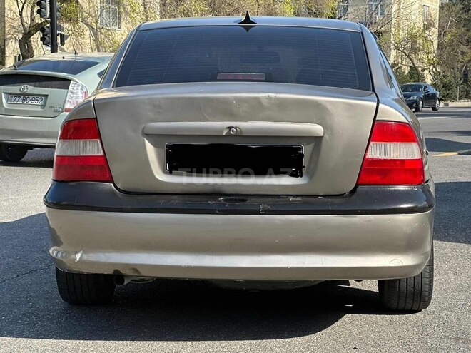 Opel Vectra 1997, 316,000 km - 1.8 l - Bakı