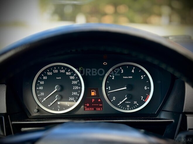 BMW 525 2005, 388,000 km - 2.5 л - Gəncə